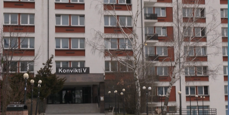 Konviktet e studentëve mbulohen nga bërlloku