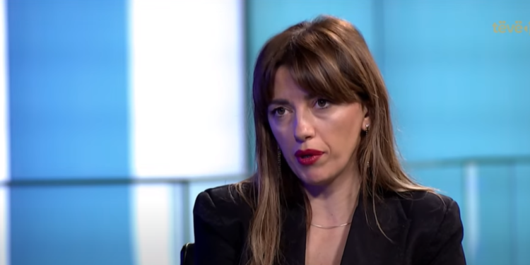 Haxhiu për vendimin e dinarit: Qëndrimet e ndryshme nuk nënkuptojnë se jemi kundër ShBA-së