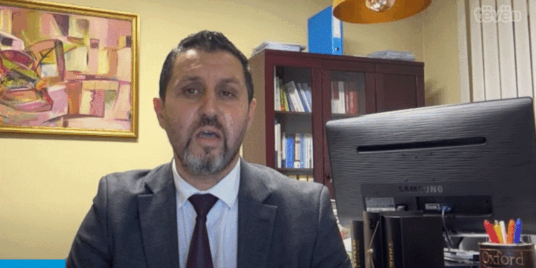 Ish-zëvendësministri i Brendshëm: KFOR-i i ndaloi hyrjen Elbert Krasniqit në Zveçan