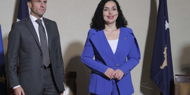 Macron – Osmanit: Javët e ardhshme vendimtare, shpresoj Kosova t’i marrë vendimet e guximshme