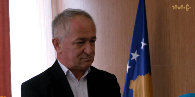 Ugljanin: Për herë të parë, pas 16 vjetëve mbahet seancë solemne në Kuvendin Komunal në Mitrovicë të Veriut