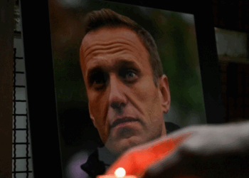 Trupi i Navalnyt i dorëzohet nënës së tij, njofton zëdhënësja e tij