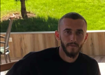 Dyshohet se keqtrajtoi kafshët, policia kërkon ndihmë për identifikimin e këtij personi