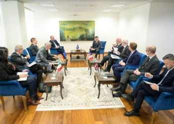 Kurti takon ambasadorët e shteteve të QUINT-it dhe Shefin e Zyrës së BE-së në Kosovë