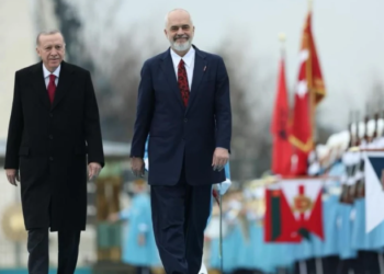 Rama publikon fotot nga takimi me Erdogan dhe nga nënshkrimi i marrëveshjes mes dy vendeve