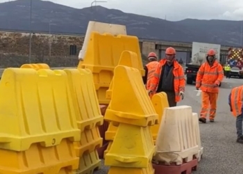 Bllokohet Rruga e Kombit, do të kryhen punime për zhvendosjen e një ure