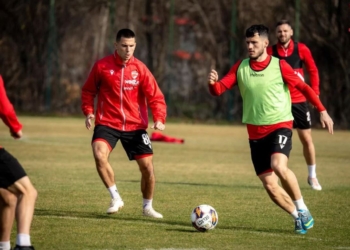 Skuadra rumune pret shumë nga Selmani