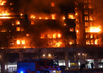 Rritet në 10 numri i të vdekurve nga zjarri në Valencia të Spanjës