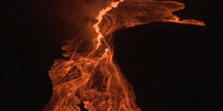 Shpërthen sërish vullkani në Islandë