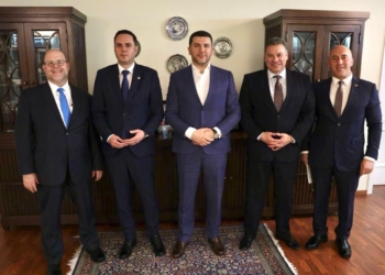 Haradinaj: Qeveria të jetë në bashkëpunim të plotë me ShBA-në