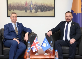 Maqedonci pret në takim ambasadorin e ri të Mbretërisë së Bashkuar