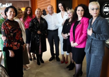 Haradinaj: AAK-së po i bashkohen gra të dëshmuara dhe të afta për të marrë përgjegjësi shtetërore