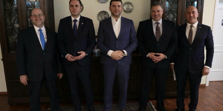 Krasniqi jep detaje nga takimi i opozitës me Escobar