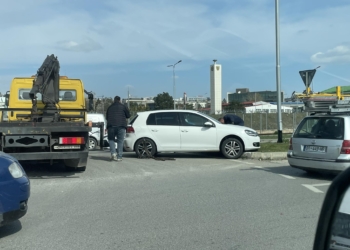 Aksident tek “Rrethi i FSK-së”