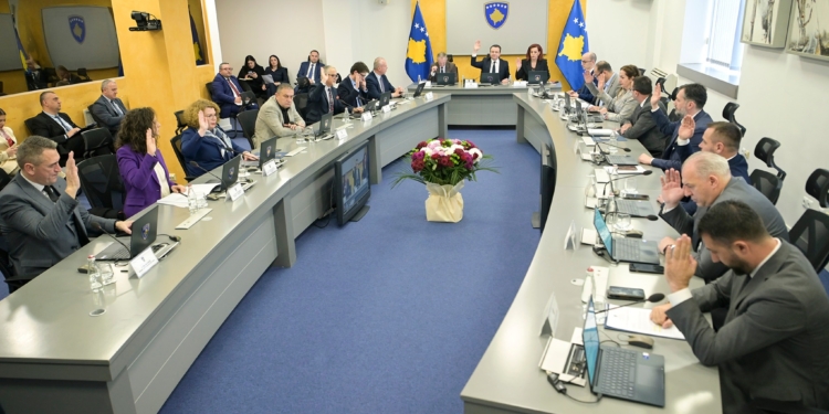 Rizvanolli jep detaje rreth Ndërmarrjes Publike që u themelua në mbledhjen e Qeverisë