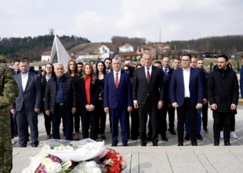 LDK: Lufta e lavdishme e familjes Jashari është simbol i rezistencës heroike për liri