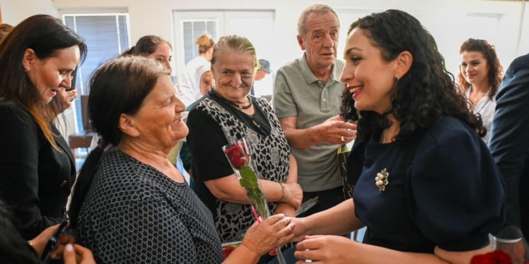 Dita e Gruas, Osmani: Sot shënojmë arritjet e përpjekjet e grave dhe vajzave për të drejta të barabarta