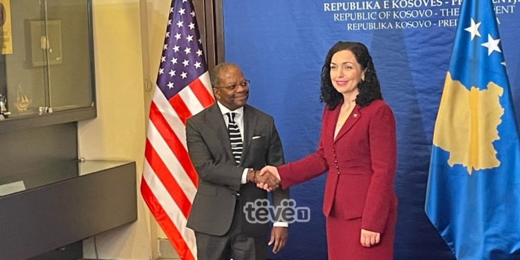 Osmani pret në takim zyrtarin e lartë amerikan