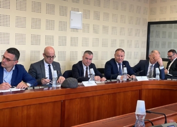 Hoxha: Situata në veri e brishtë, me mundësi tensionimi