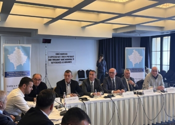 Rahimaj akuzon AKK-në se nuk po e shqyrton kërkesën e komunave veriore për anëtarësim