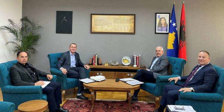 Sveçla njofton sindikatën se disa nga kërkesat e PK-së janë në procedurë