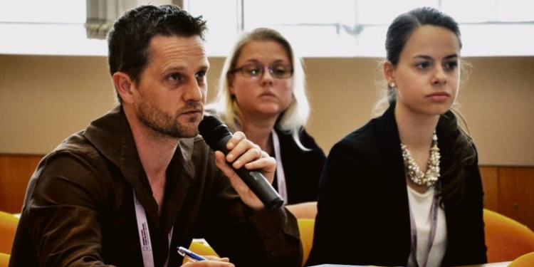 Kundërshtimi i anëtarësimit të Kosovës në KiE, Hehir akuzon Serbinë për shkelje të marrëveshjes