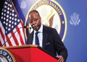 Zyrtari amerikan vjen në Kosovë, do të takohet me Osmanin