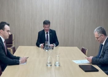 Nis takimi i përbashkët, Lajçak, Bislimi dhe Petkoviq