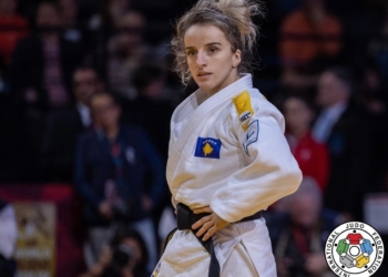 Distria ndalet në çerekfinale, kërkon të bronztën