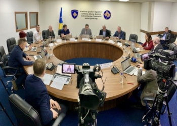 ​Sigurohen zyrat për votim pro ose kundër largimit të kryetarëve në veri më 21 prill