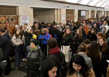 Rusia i sulmon Kievin dhe Harkivin me dronë, mijëra njerëz mbesin pa rrymë