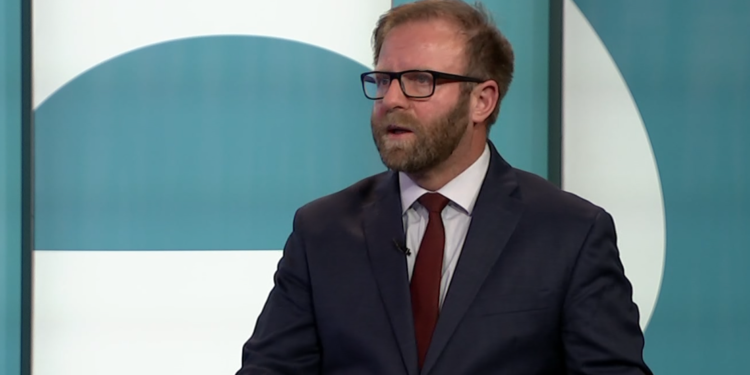 Abazi: Në zgjedhje të parakohshme, Kurti do të shkonte si i dështuar