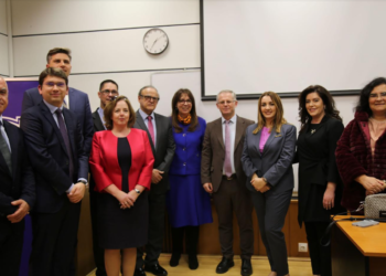 Bislimi në Athinë, thotë se në tre vjetët e fundit pati rritje të punësimit në Kosovë