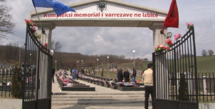 ​25 vjet nga masakra në Izbicë