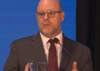 Hoveniher: Duhet të zgjidhet Prokurori i Shtetit, për ta rikthyer besimin e ndërkombëtarëve