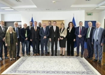 Kurti priti delegacionin e këshillave rajonale kombëtare boshnjake, bisedojnë për regjistrimin e popullsisë