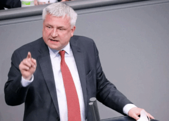 Deputeti gjerman i ashpër me Escobarin: Nuk vendos xhentëlmeni amerikan për anëtarësimin e Kosovës në KiE