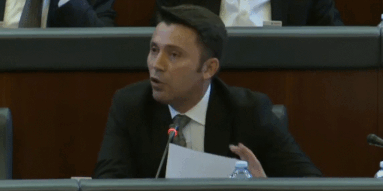 Rrustemi- opozitës: Në këto kontrata nuk ka asgjë të dyshimtë, e që duhet hetuar