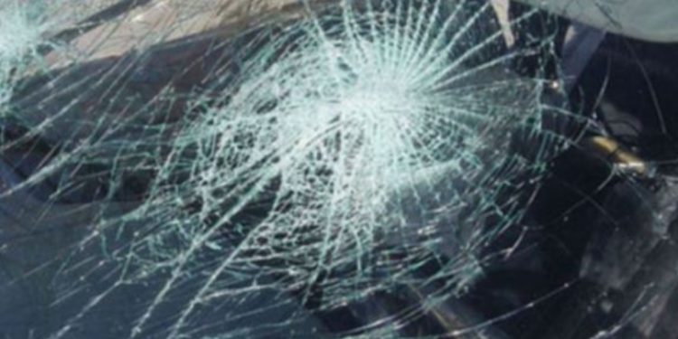 Vdes njëri nga të lënduarit në aksidentin që ndodhi mbrëmë në rrugën Mitrovicë-Vushtrri