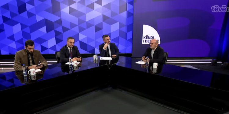 Këndvështrime të ndryshme panelistësh: Koalicioni AAK-NISMA ideologjik, apo për efekte të numrave?