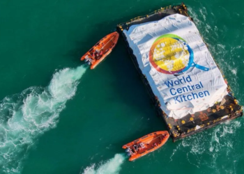 Ngarkesa e parë e ndihmave humanitare detare arrin në Gaza