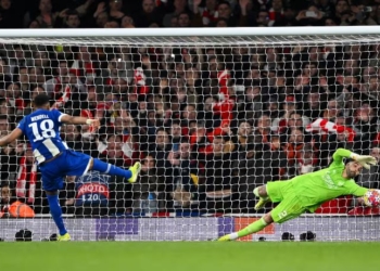 Arsenalin eliminon Porton pas penalltive