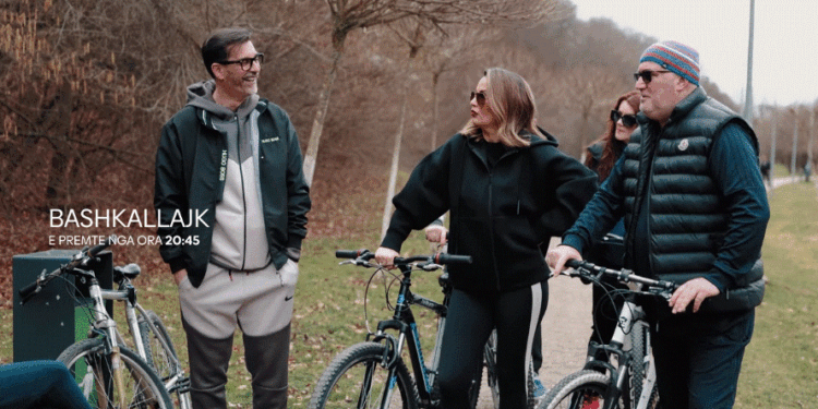 Haxhia sugjeron vajzat ta kërkojnë në Google për të mësuar për famën e tij