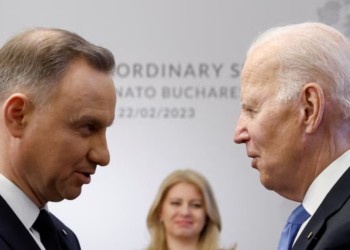 Bideni i pret në Uashington liderët polakë