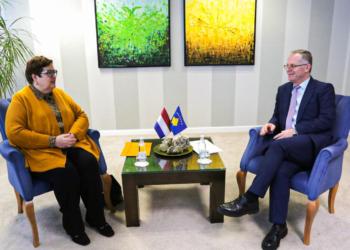 Bislimi priti ambasadoren e Holandës në Kosovë, Carin Lobbezoo