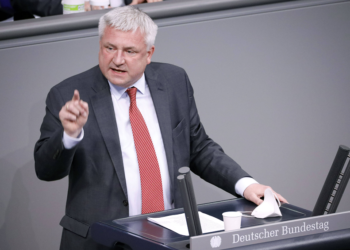 Deputeti gjerman i reagon Escobarit pas deklaratës për dy kushte tjera që Kosova të anëtarësohet në KiE