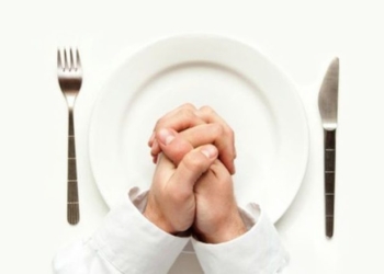 Si të shmangen tetë vështirësitë e zakonshme shëndetësore gjatë agjërimit