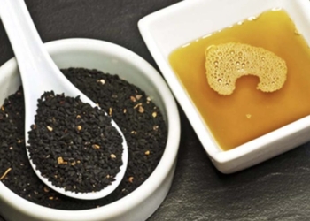 Farë e zezë dhe mjaltë, toniku i fuqishëm për imunitetin