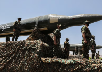 Huthët e Jemenit thonë se do t’i vazhdojnë sulmet ndaj anijeve britanike