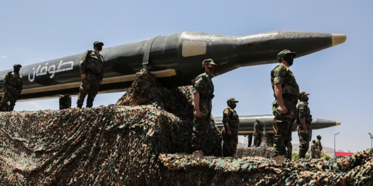 Huthët e Jemenit thonë se do t’i vazhdojnë sulmet ndaj anijeve britanike